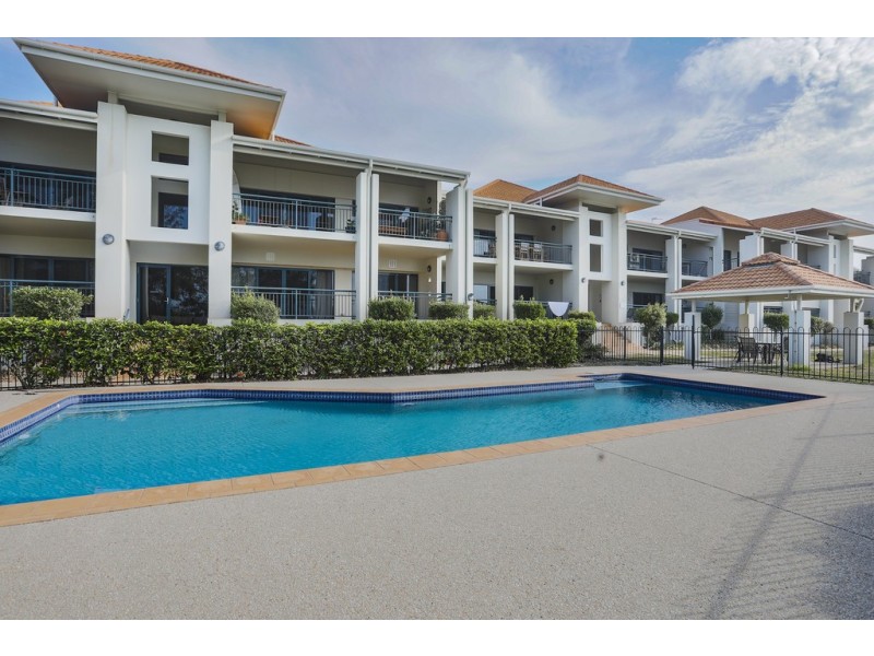 8/38 Beach Road, Dolphin Heads QLD 4740