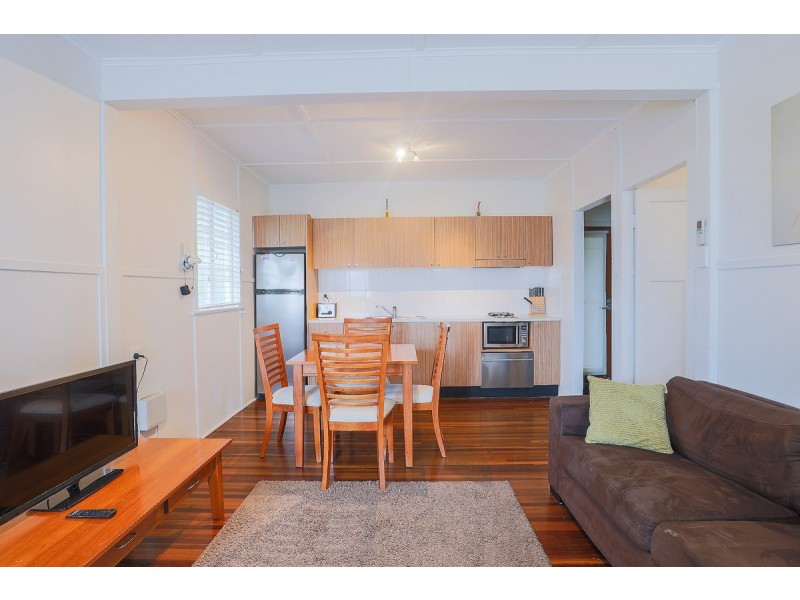1 and 4/6A Forth Street, South Mackay QLD 4740