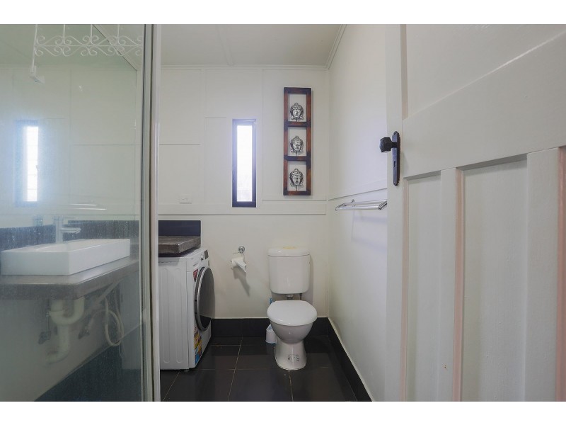 1 and 4/6A Forth Street, South Mackay QLD 4740