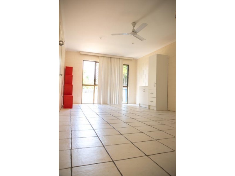 23 Paton, Slade Point QLD 4740