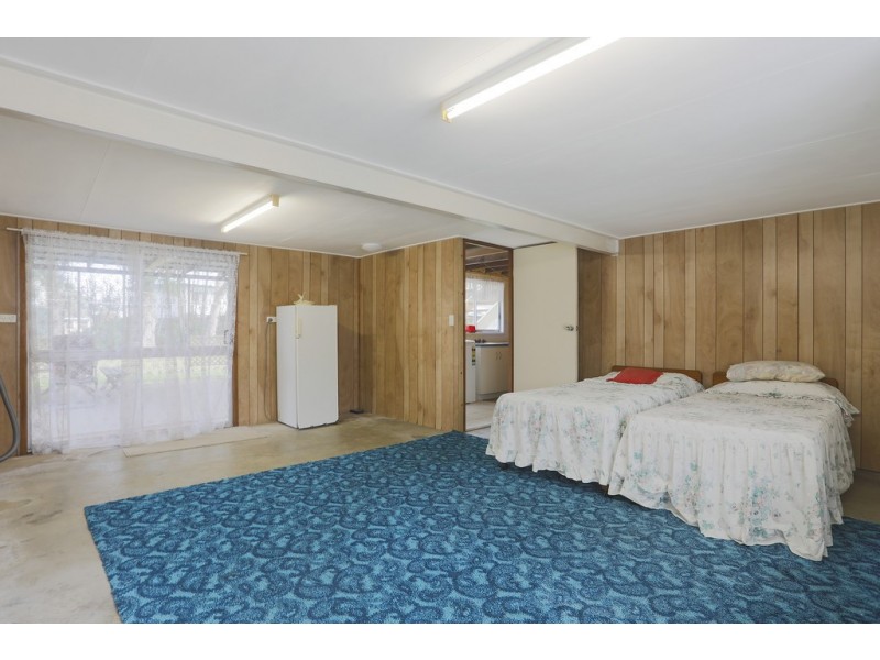 10 Eucalyptus Drive, Andergrove QLD 4740