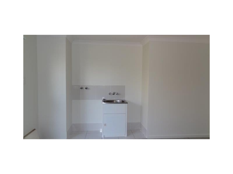 55 Commander Parade, Shoal Point QLD 4750