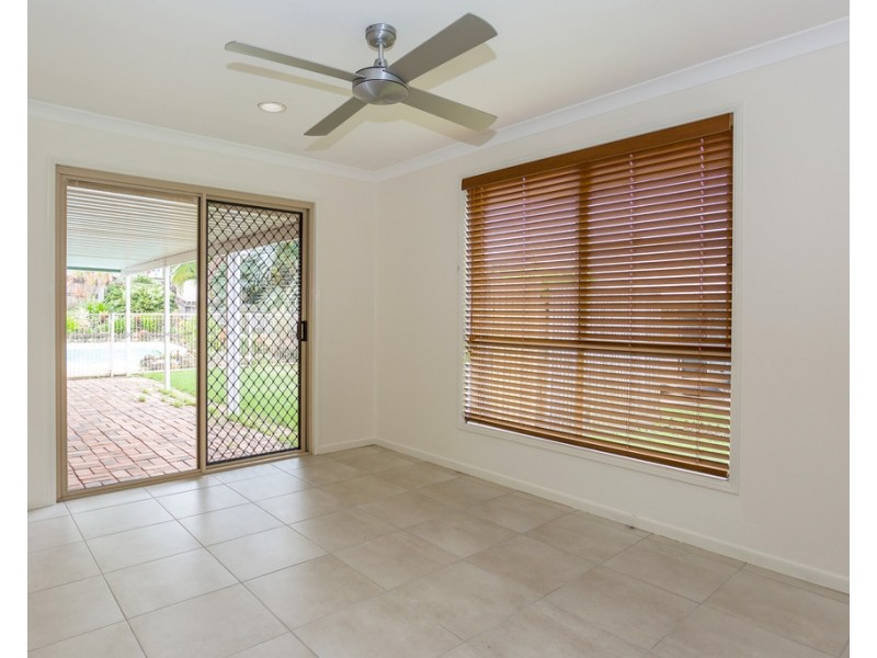 6 Mclaughlin Drive, Eimeo QLD 4740