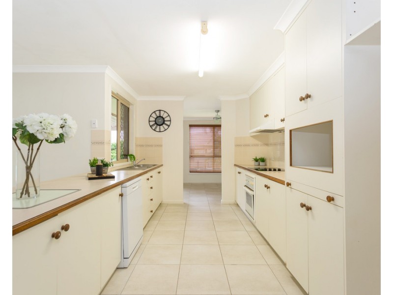 6 Mclaughlin Drive, Eimeo QLD 4740