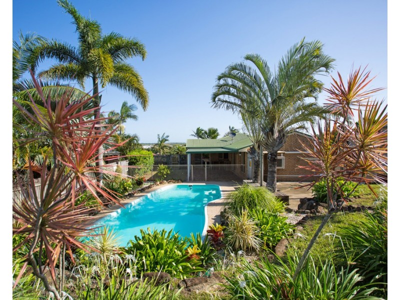 6 Mclaughlin Drive, Eimeo QLD 4740