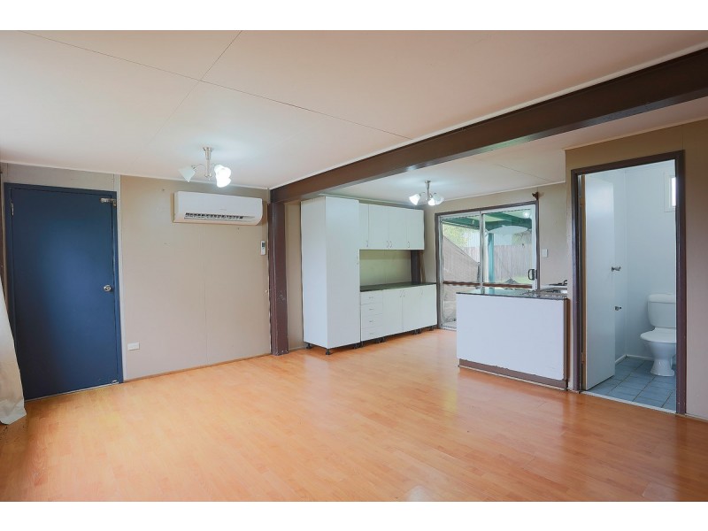 7 Les Cameron Avenue, Mount Pleasant QLD 4740