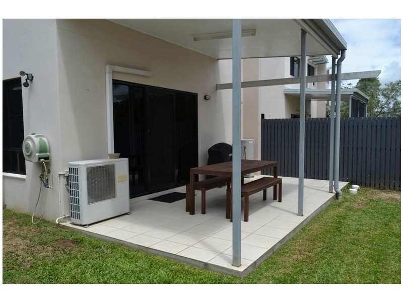 45 Hicks Road, Glenella QLD 4740