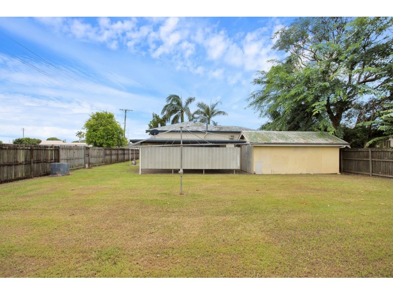 421 Bridge Road, West Mackay QLD 4740