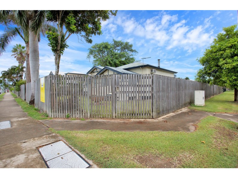 421 Bridge Road, West Mackay QLD 4740