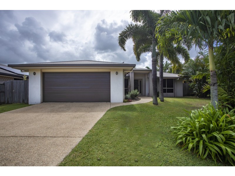 10 Companion Way, Bucasia QLD 4750