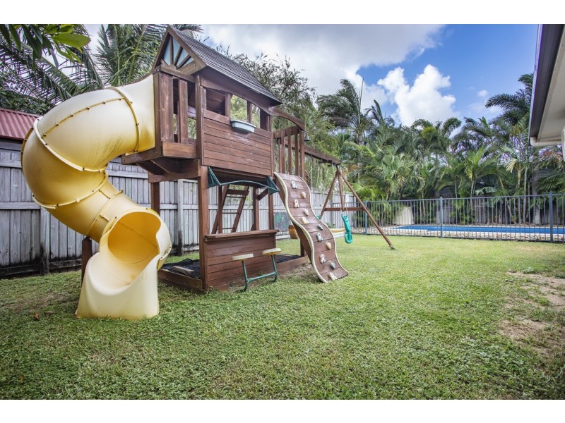 10 Companion Way, Bucasia QLD 4750
