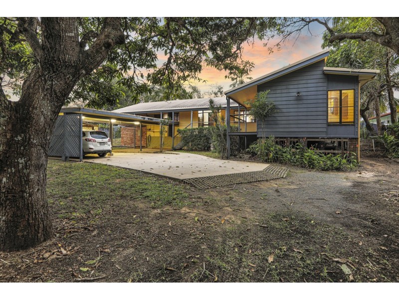 38 Bourke Street, Blacks Beach QLD 4740