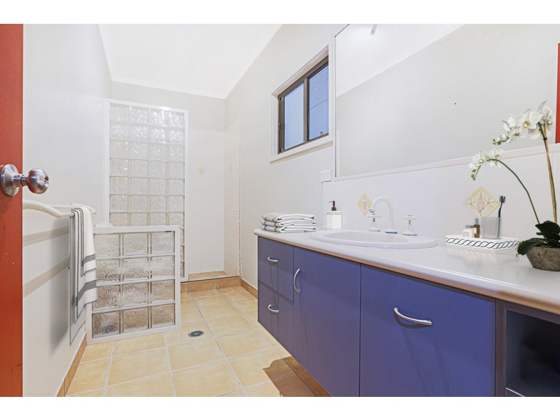 38 Bourke Street, Blacks Beach QLD 4740