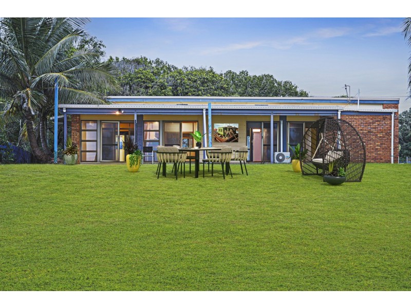 38 Bourke Street, Blacks Beach QLD 4740