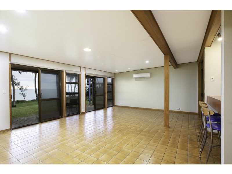38 Bourke Street, Blacks Beach QLD 4740