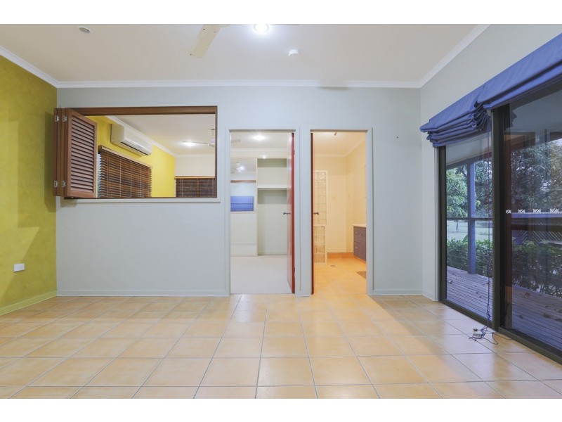 38 Bourke Street, Blacks Beach QLD 4740
