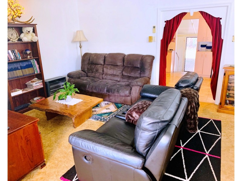 31 Smith Street, West Mackay QLD 4740