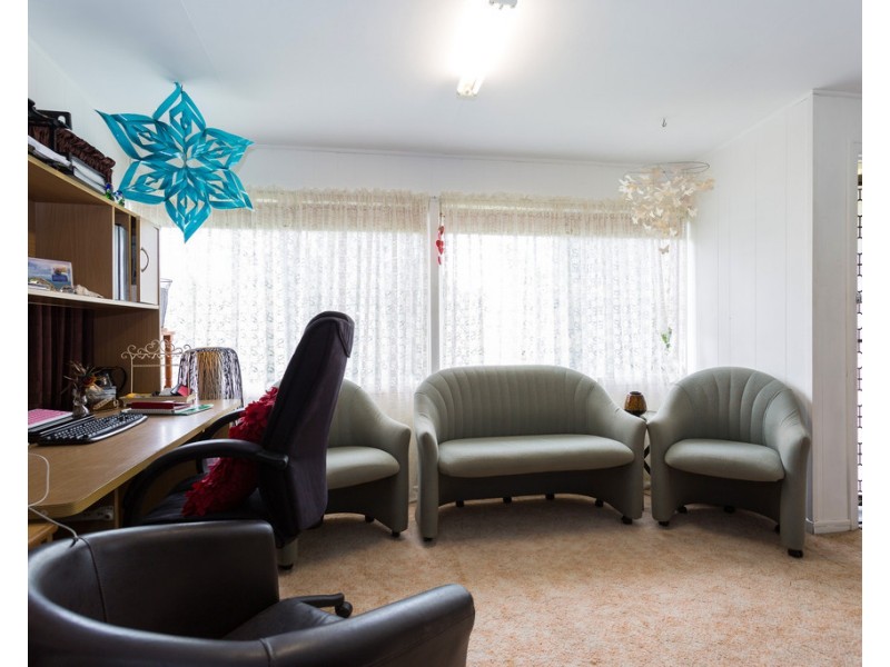 31 Smith Street, West Mackay QLD 4740