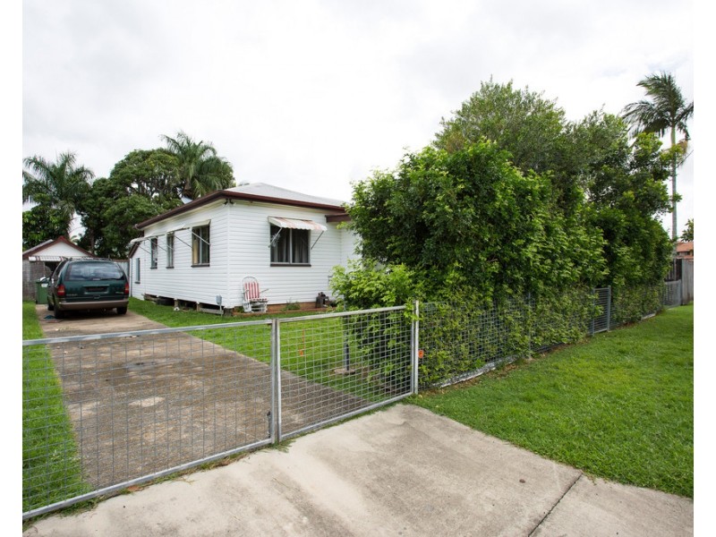 31 Smith Street, West Mackay QLD 4740