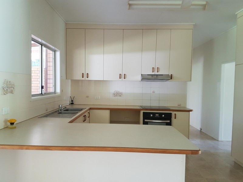 5 Mill Street, Finch Hatton QLD 4756