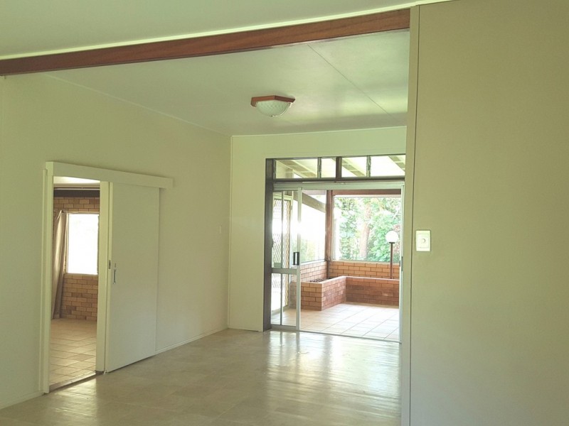 5 Mill Street, Finch Hatton QLD 4756