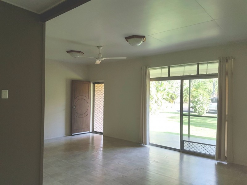 5 Mill Street, Finch Hatton QLD 4756