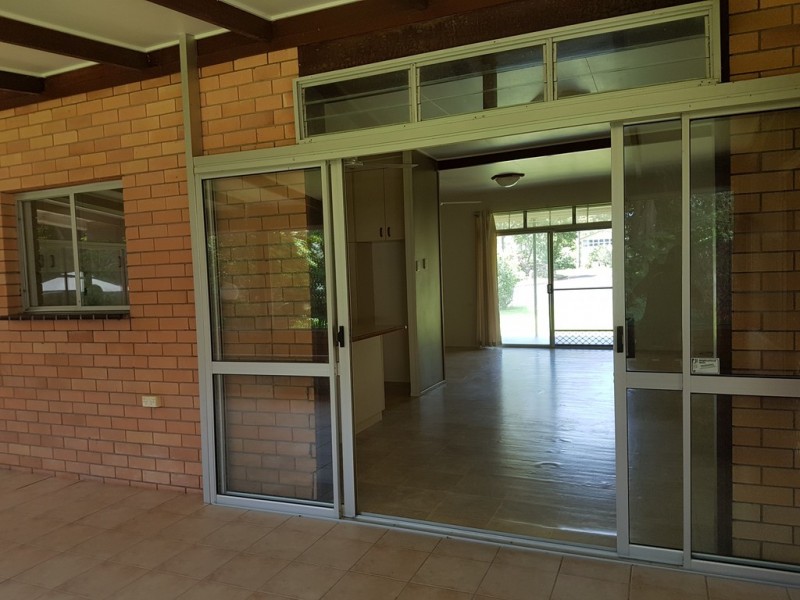 5 Mill Street, Finch Hatton QLD 4756