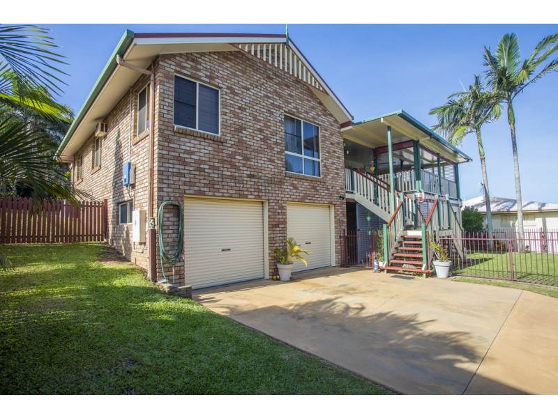 12 Mclaughlin Drive, Eimeo QLD 4740