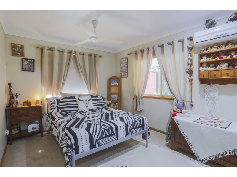 12 Mclaughlin Drive, Eimeo QLD 4740