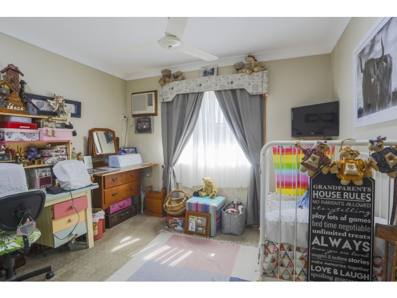12 Mclaughlin Drive, Eimeo QLD 4740