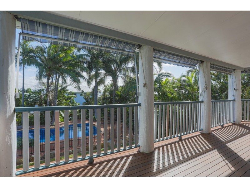 8 Chapman Court, Eimeo QLD 4740