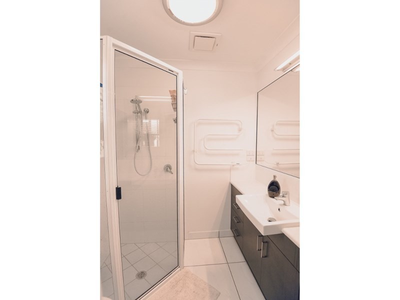 10 Townsend Street, Bucasia QLD 4750