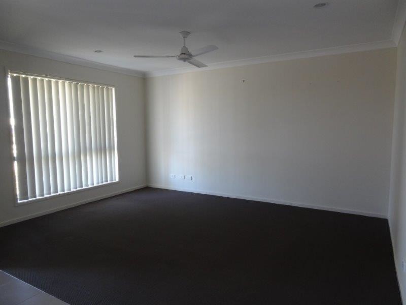 118 Whitehaven Drive, Blacks Beach QLD 4740