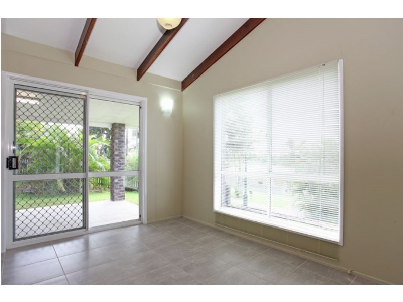 10 Dell Court, Beaconsfield QLD 4740