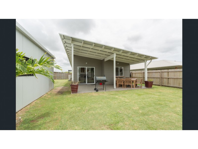 8 Jennifer Court, Bucasia QLD 4750