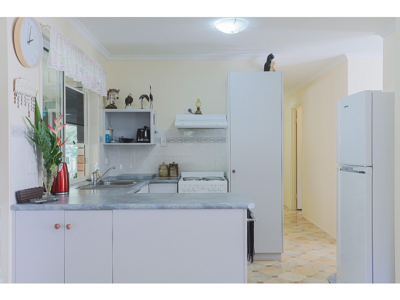 29 Milkins Street, Ball Bay QLD 4741
