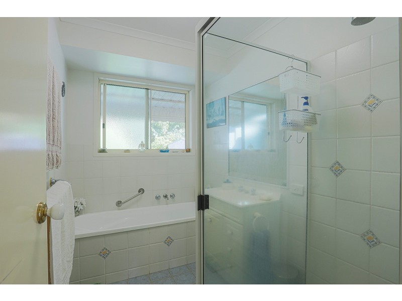 29 Milkins Street, Ball Bay QLD 4741