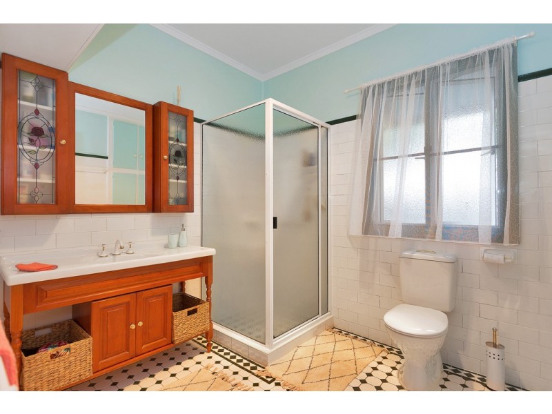 126 Donaldson Street, West Mackay QLD 4740