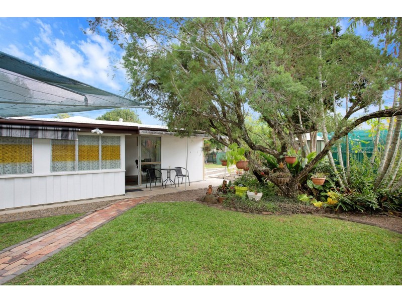 126 Donaldson Street, West Mackay QLD 4740