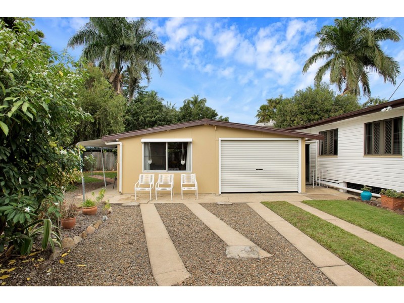 126 Donaldson Street, West Mackay QLD 4740