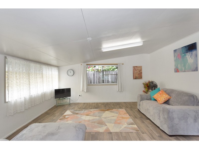 126 Donaldson Street, West Mackay QLD 4740