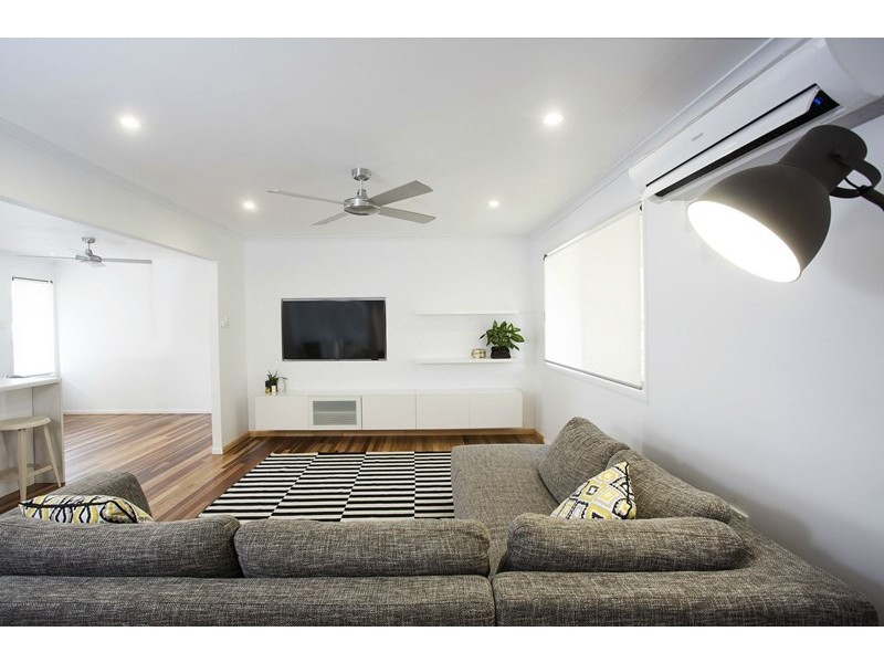 11 Parker Street, South Mackay QLD 4740