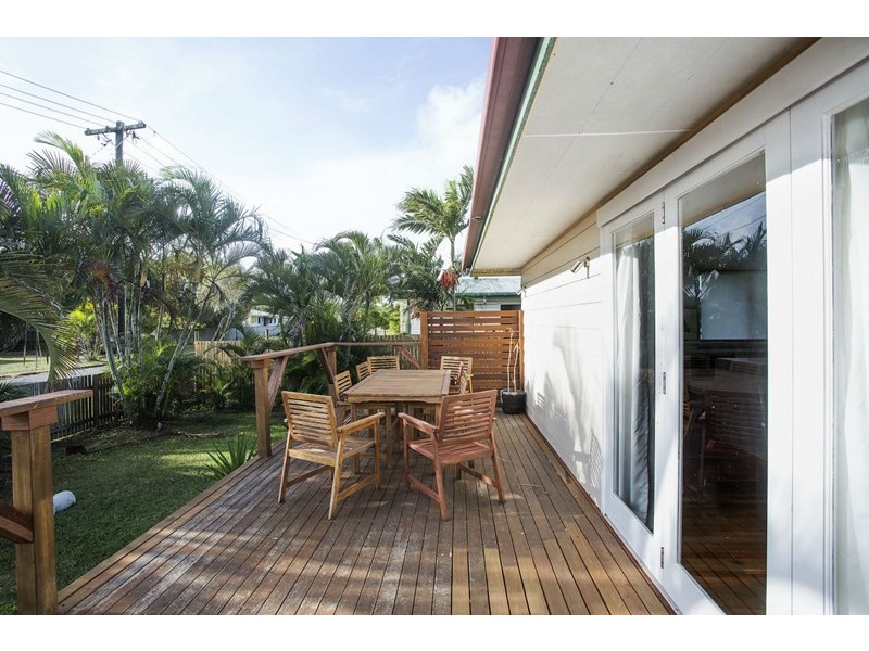 11 Parker Street, South Mackay QLD 4740