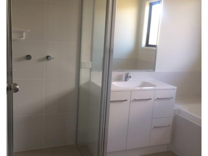 7 Henley Close, Blacks Beach QLD 4740