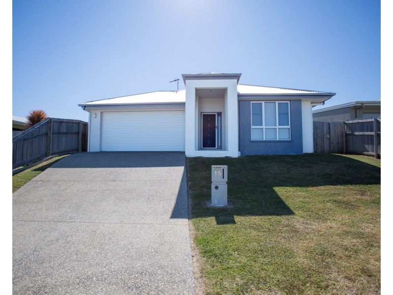 15 Majesty Street, Rural View QLD 4740