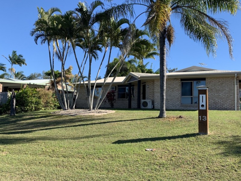 13 Pardoe Street, Bucasia QLD 4750