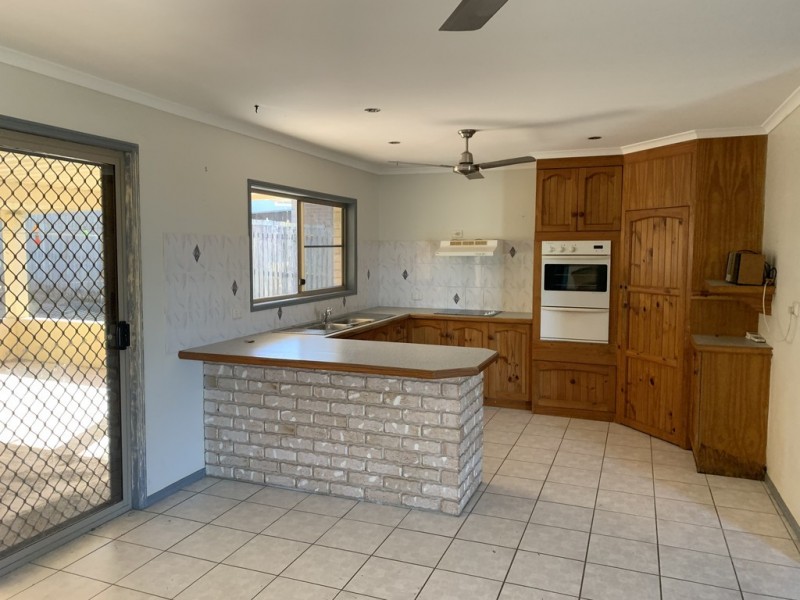 13 Pardoe Street, Bucasia QLD 4750