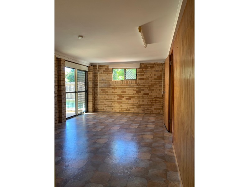 15 Knight Street, Mount Pleasant QLD 4740