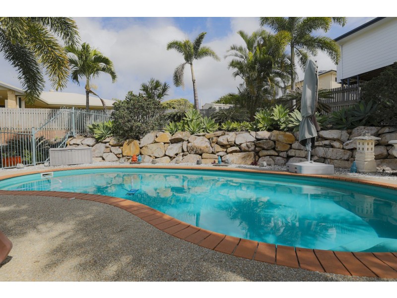 19 Barber Drive, Eimeo QLD 4740