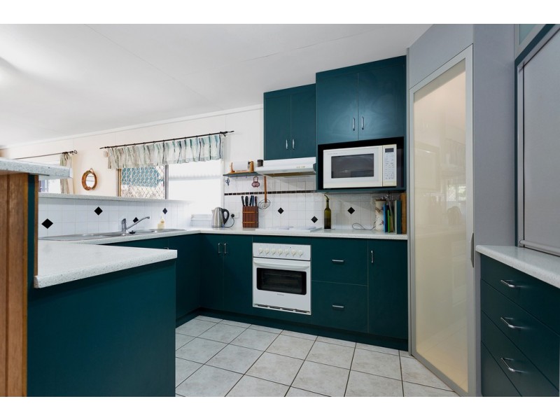 7 Amelia Drive, North Mackay QLD 4740